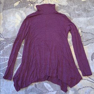 American Eagle turtle neck